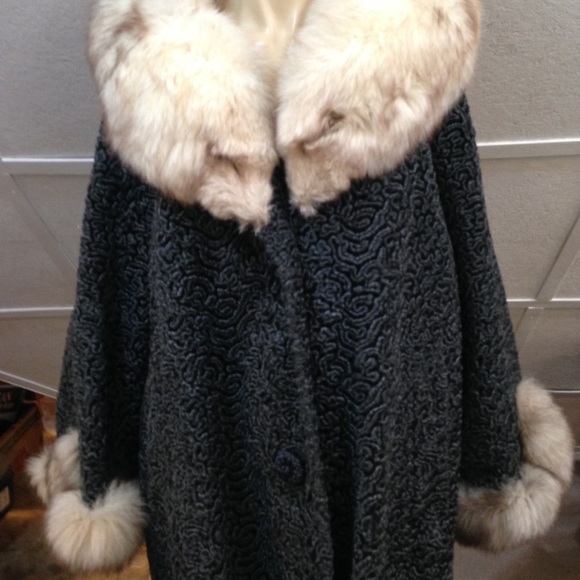 - Astrakin, France Gray Persian Lamb Swing Coat  M-L - Picture 5 of 16